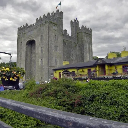 The Perfect Place * 恩尼斯